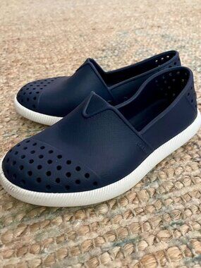 Native Verona Toddler Kid Navy Blue Water Lightweight Slip on Loafer shoes C9